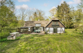 Beautiful Home In Øster Ulslev With Kitchen, Øster-Ulslev